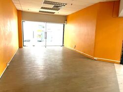Sim Lim Square (D7), Shop House #575687731